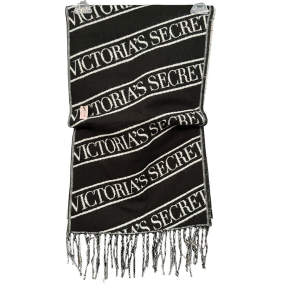 Victoria’s Secret Logo Scarf NWT Black White Acrylic 80” x 12” - Picture 1 of 8